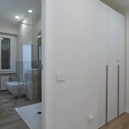 Dante 20 Balcony E Wi-fi Apartmán